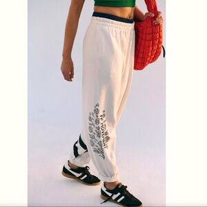 NWT FP Movement All Star logo pant Cream Medium